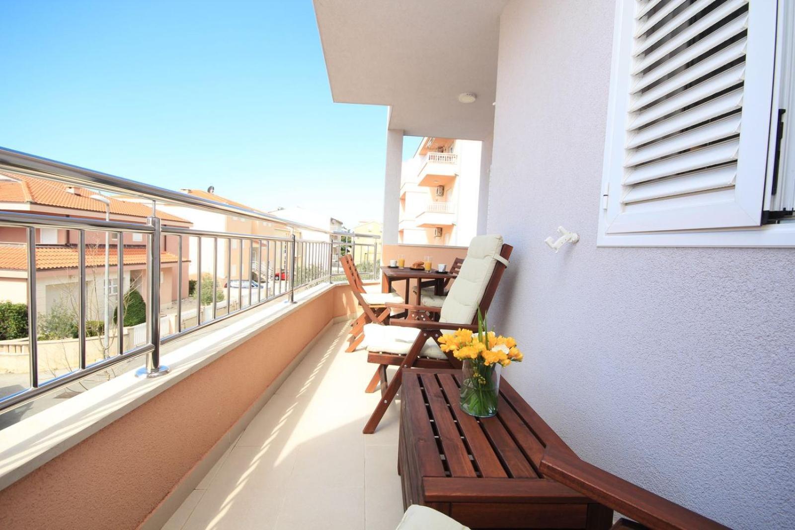 Apartman Ela Makarska Exterior foto